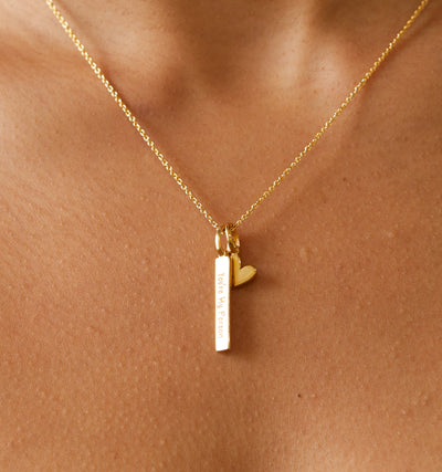 Bar Pendant Necklace With Heart